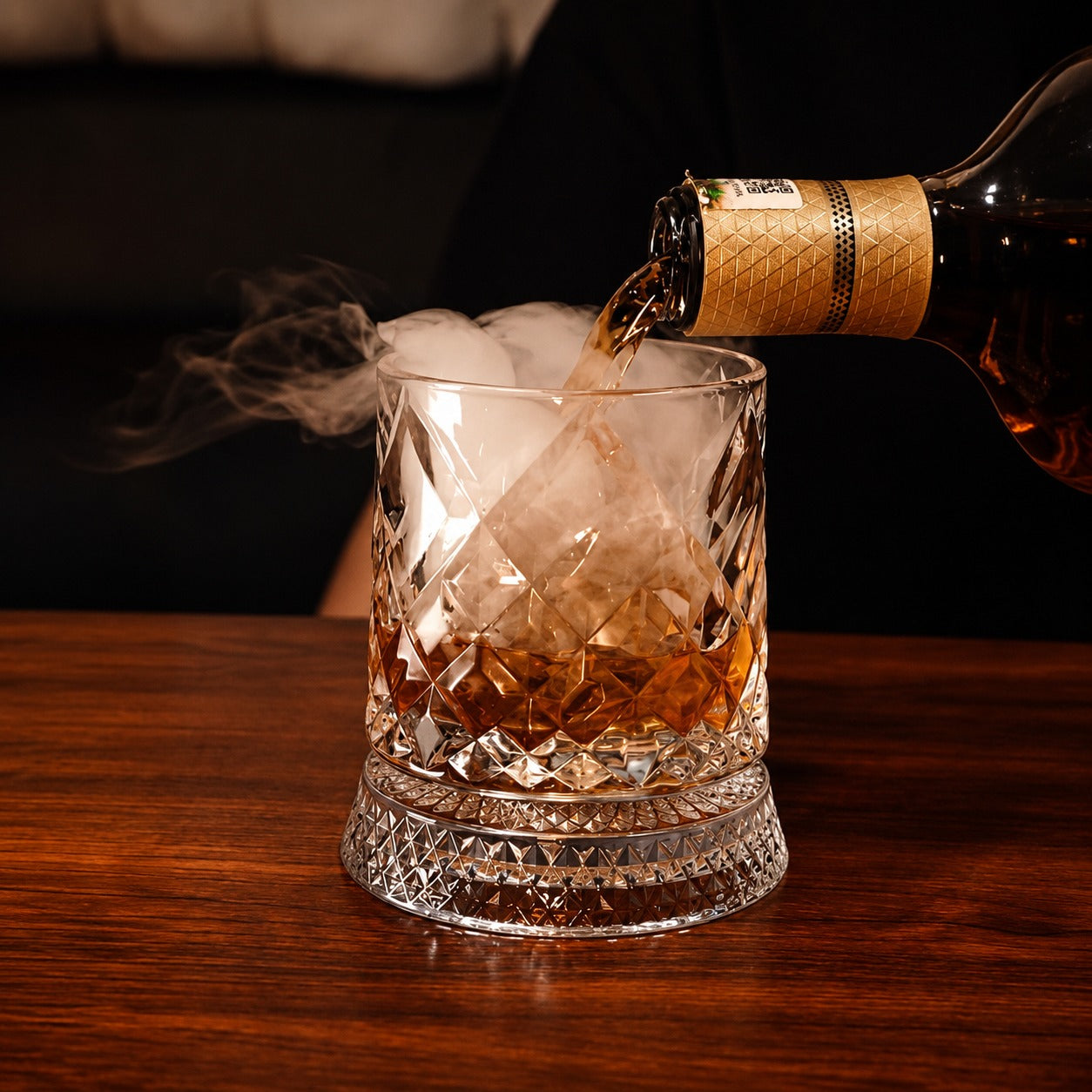 360° Kinetic Rotating Crystal Whiskey Glass